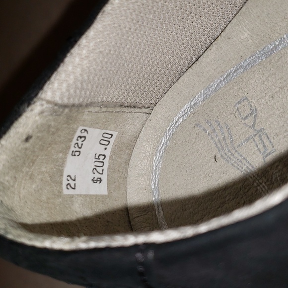 Dansko Leela Black Waterproof Nubuck Sneakers Size 36 - Picture 3 of 6